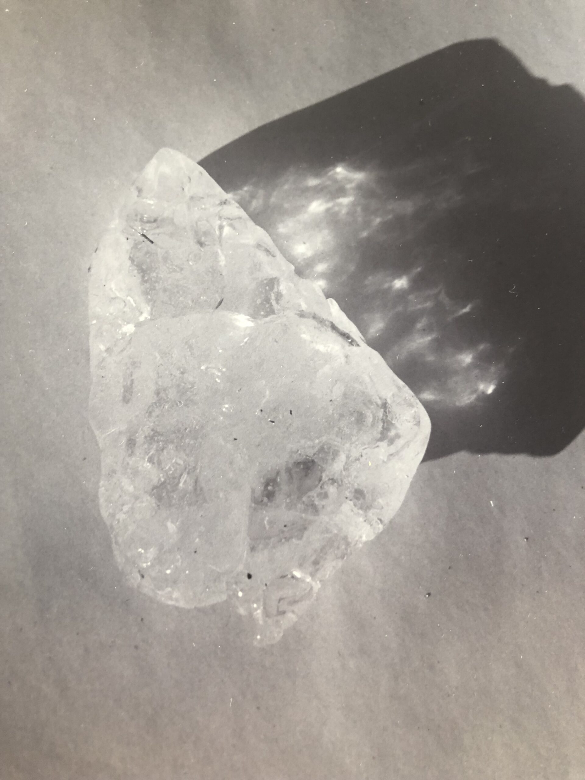 ICE DIAMONDS – Soft Snowy Sky (analogue c-print) - Image 4